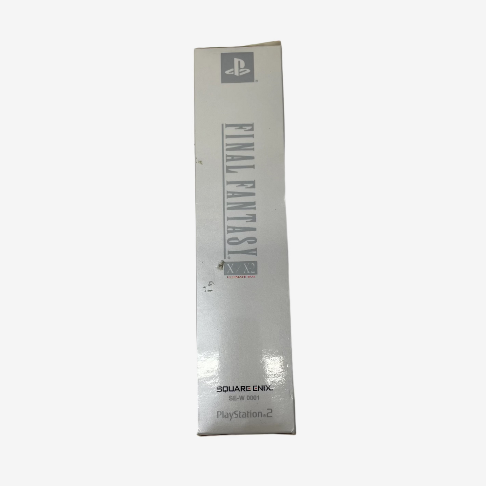 Box for 'Final Fantasy VII' game on PlayStation 2 with Square Enix branding on a gray background